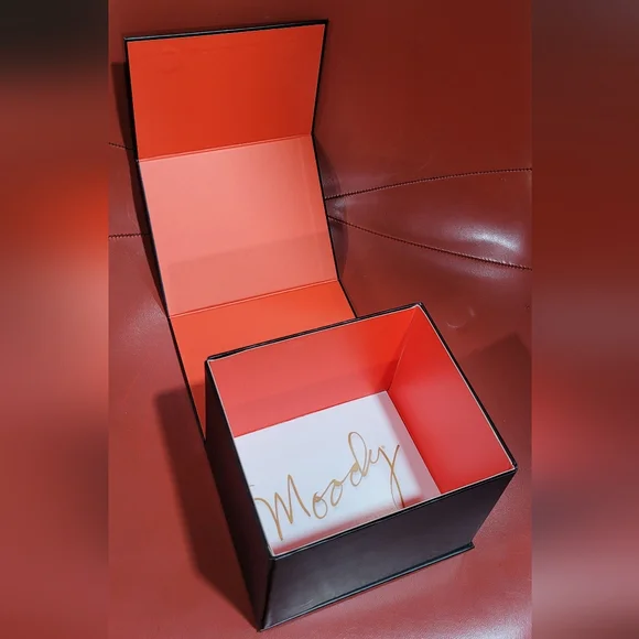 Moody guitar strap BOX ONLY - Picture 3 of 10